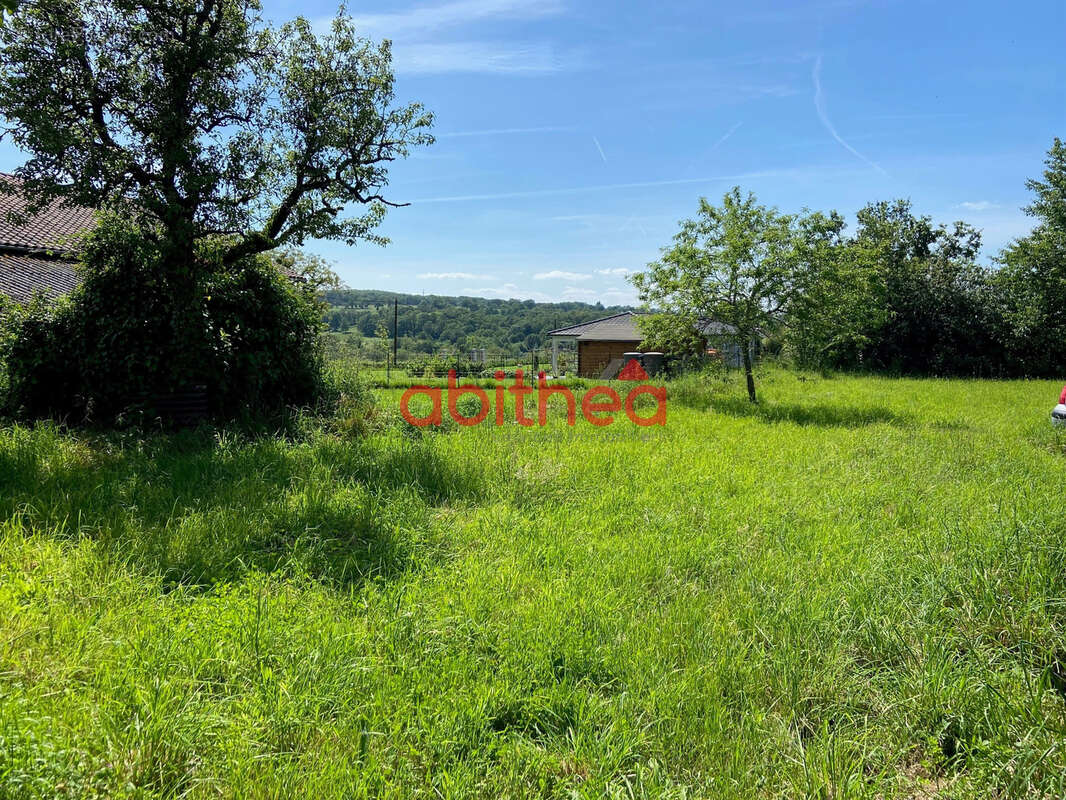 Maison à SAINT-MARTIN-DE-JUSSAC