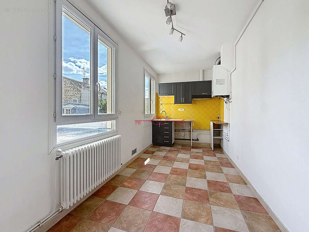 A vendre en exclusivite - appartement type 3 - hyper centre reims - photo 7