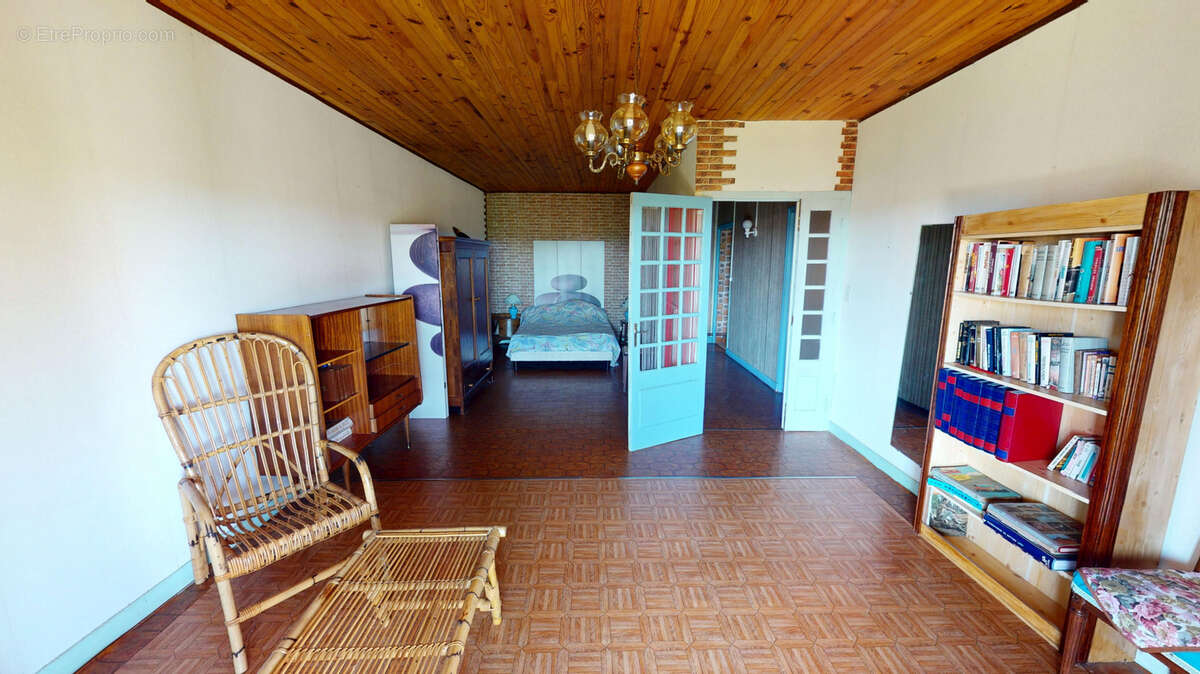 Maison à CHOMELIX