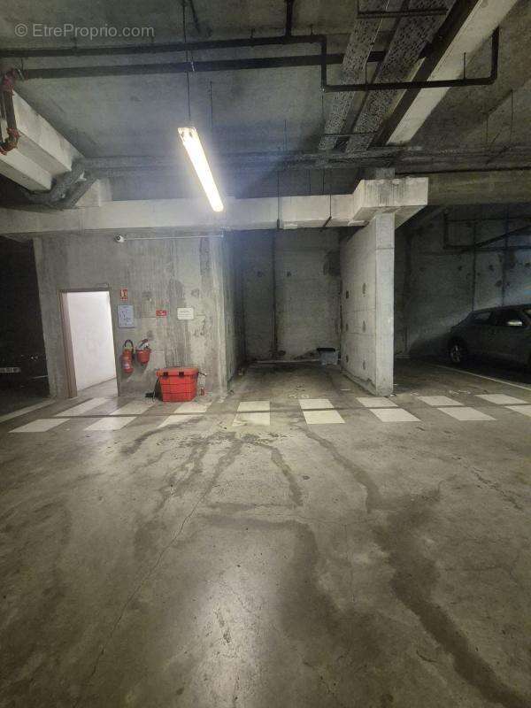 Appartement T3 I 64 m² I Terrasse I Parking sécurisé I à Cenon  - photo 9