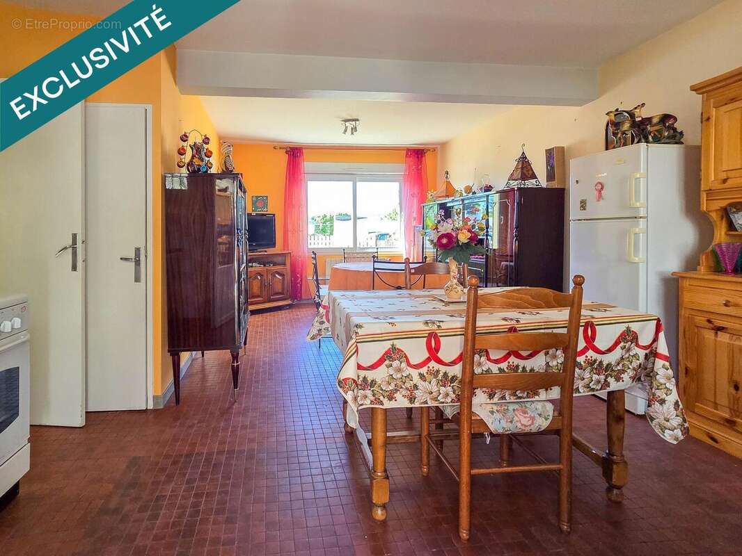 Photo 2 - Maison à LONGUE-JUMELLES