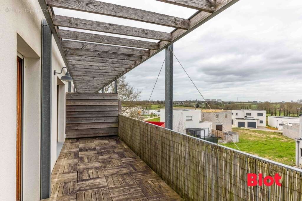 Appartement à VEZIN-LE-COQUET
