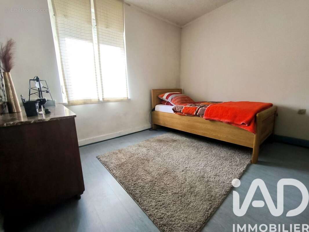 Photo 9 - Maison à HUSSIGNY-GODBRANGE