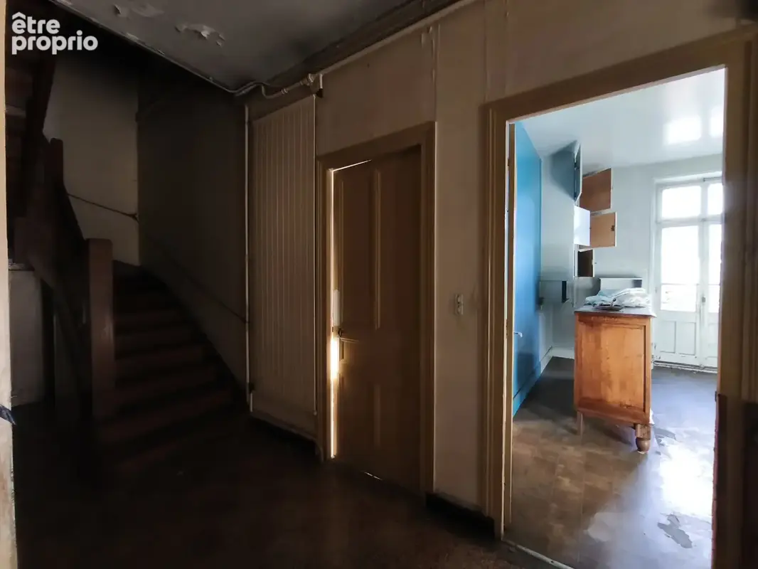 maison à rénover avec garage - photo 8