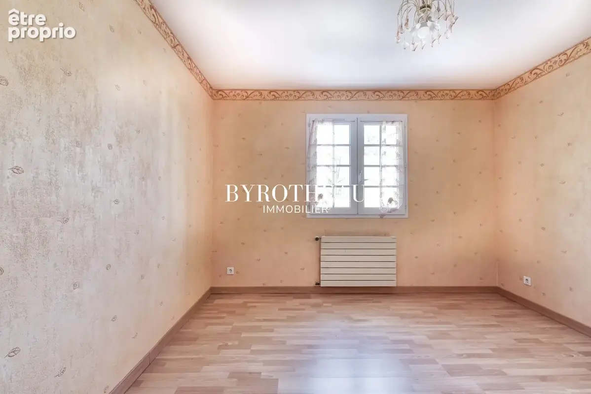 Maison 5 pièces 112 m² à vendre à Montreuil-Juigne (49460) - photo 7