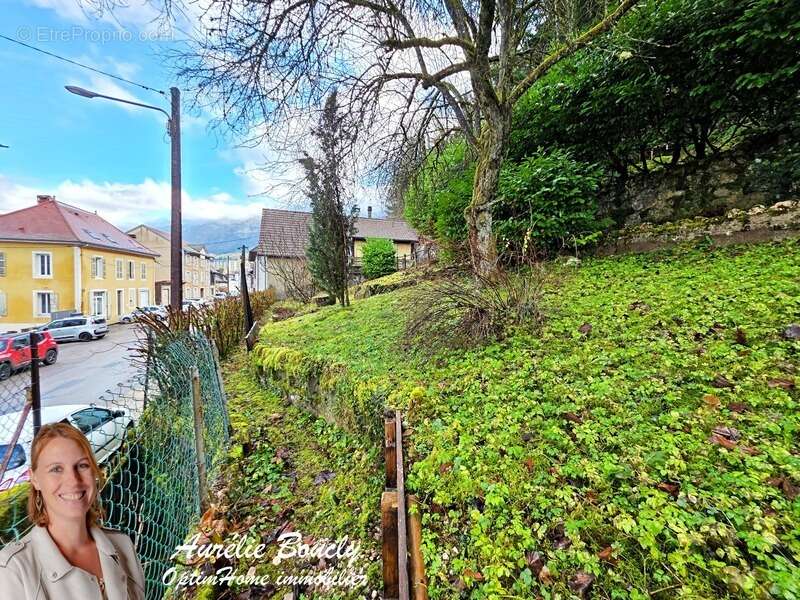Maison à SAINT-LAURENT-DU-PONT