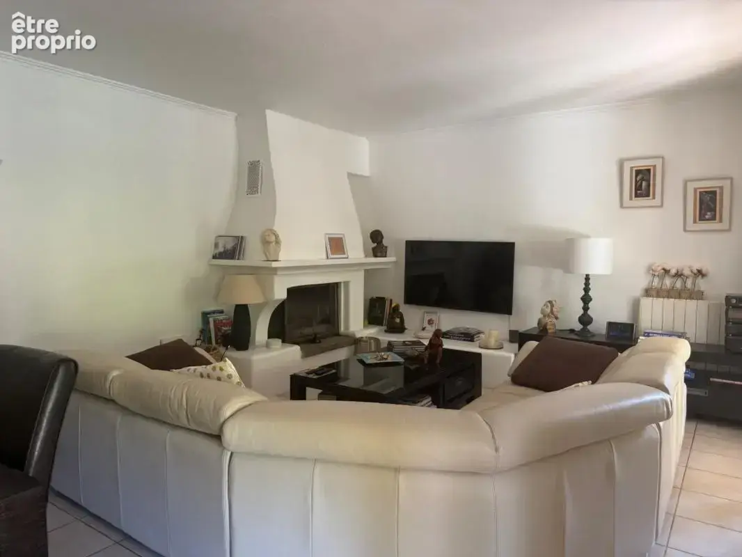 Maison à vendre 4 pièces VENTABREN (13) - photo 4