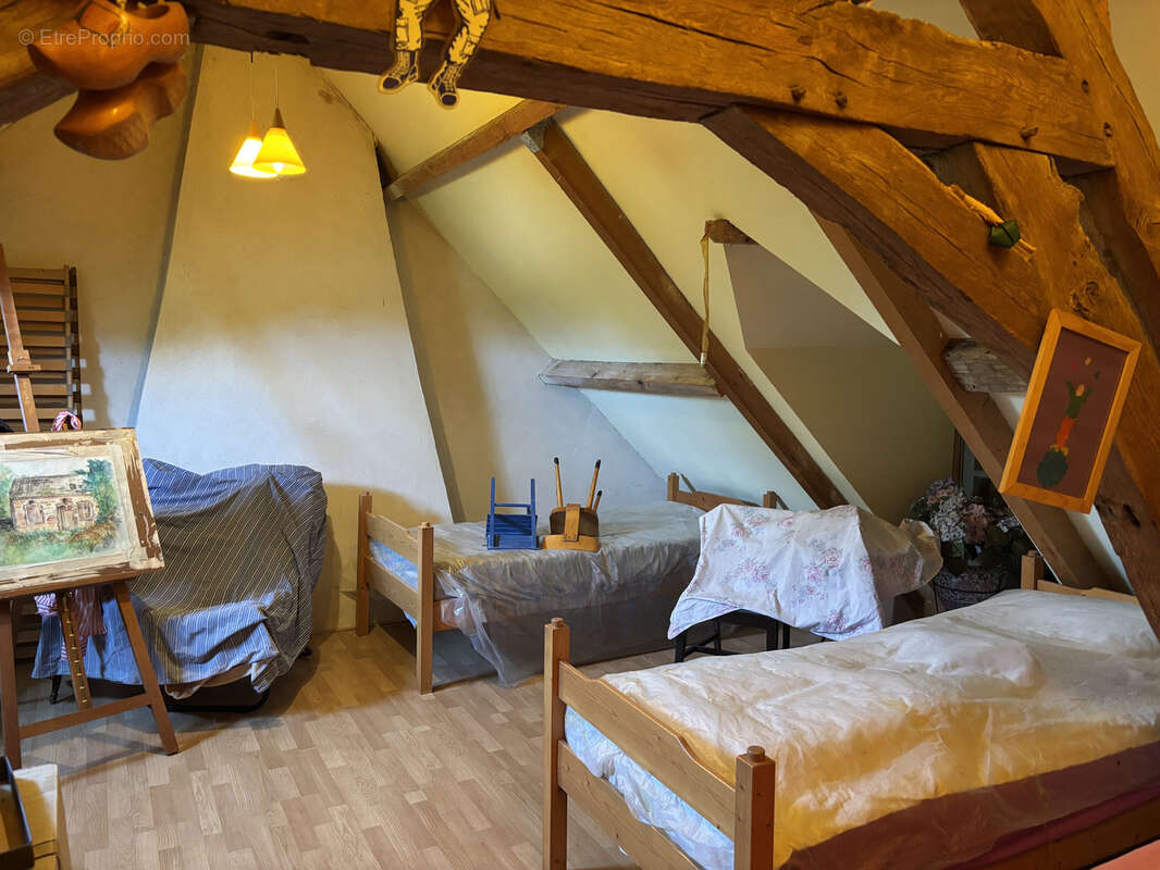 Maison à SAINT-DENIS-DE-JOUHET