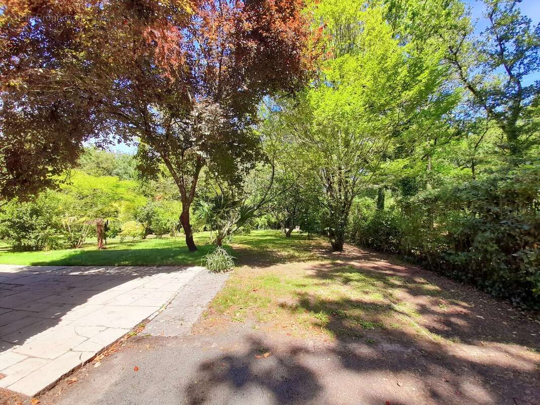 Élégante maison avec grand jardin à Bergerac - photo 18