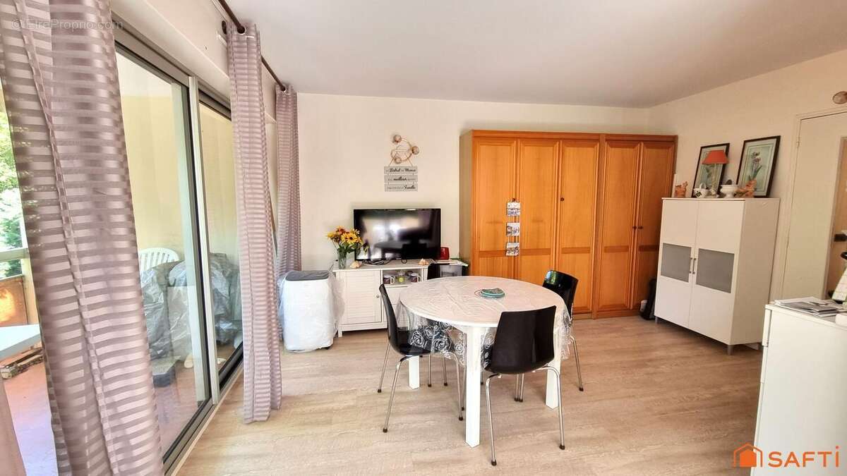 Photo 6 - Appartement à SAINT-GEORGES-DE-DIDONNE