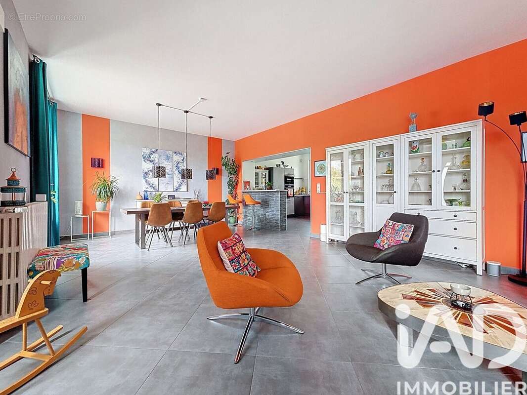 Photo 5 - Maison à ATTIGNY