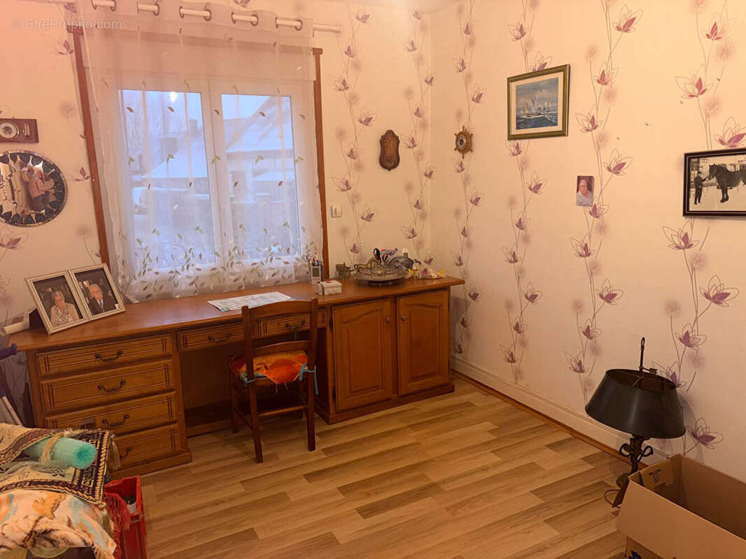 Maison à SAINS-RICHAUMONT