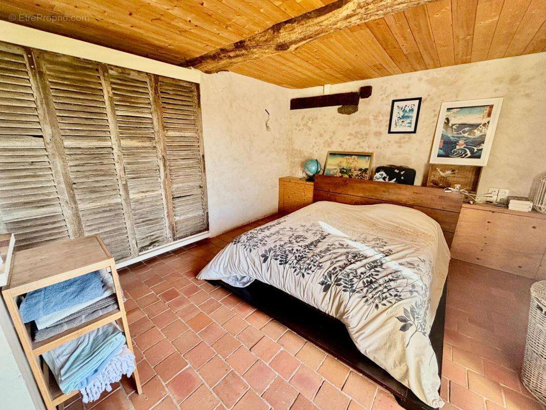 Maison à CUVES