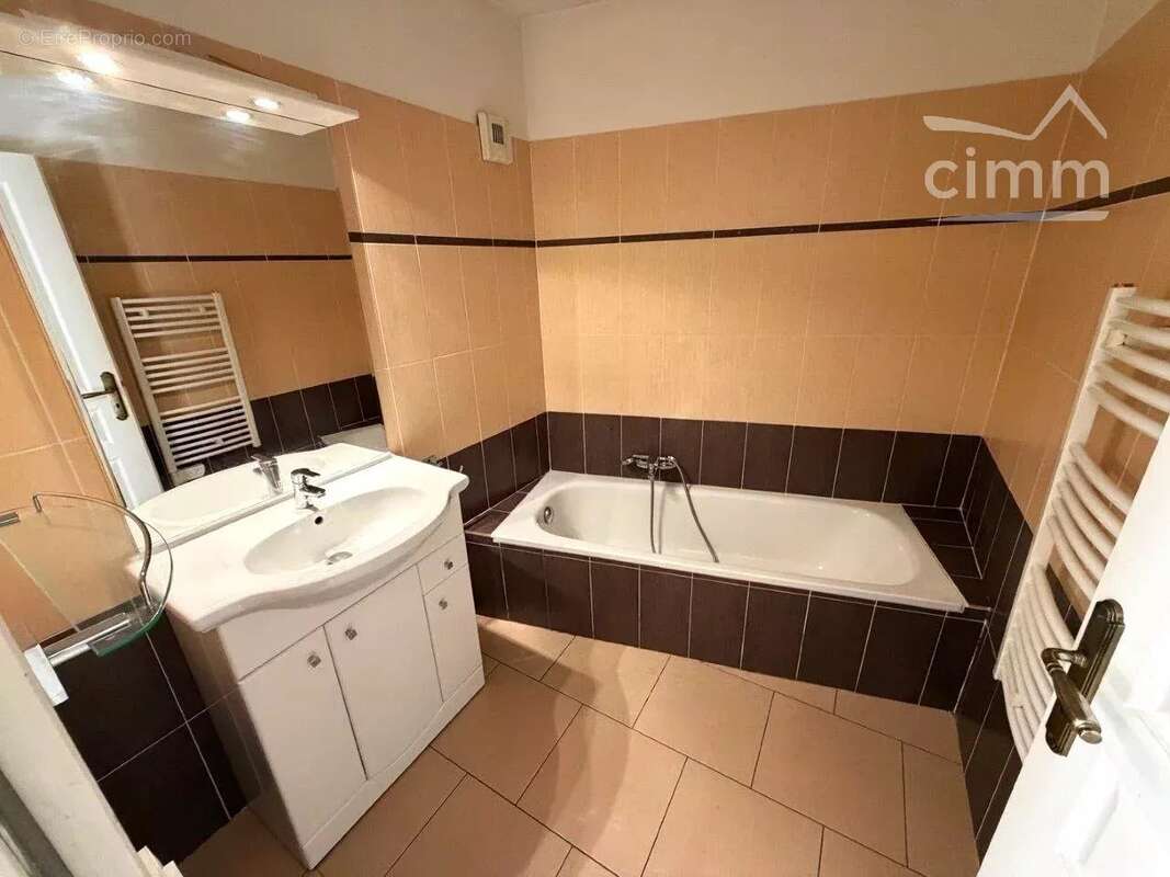 Appartement à GRASSE