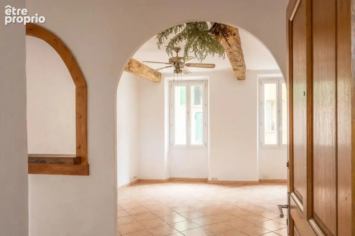 Appartement de 3 pièces de 65 m² à Callian - photo 4