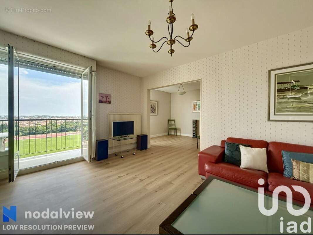 Photo 9 - Appartement à LA ROCHELLE