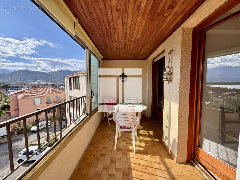 Appartement à CALVI