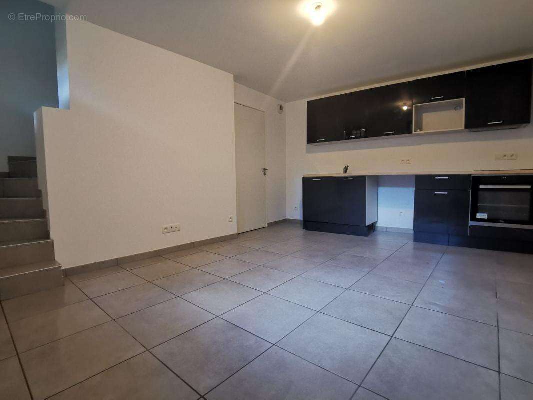 Appartement à SAVIGNY