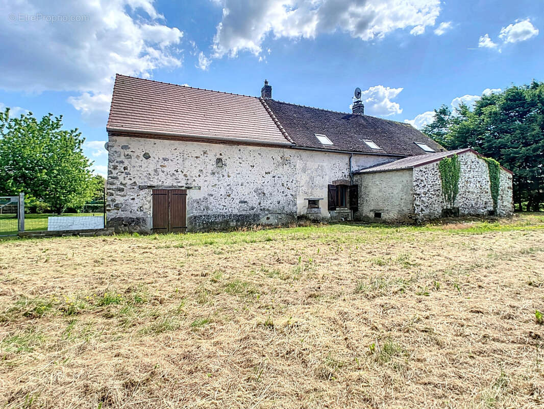 Maison à MONTMIRAIL