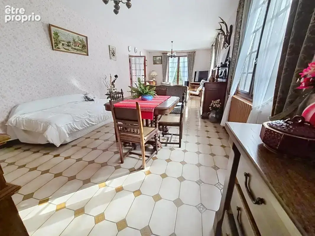 Maison 5 pièces 170 m² à vendre à Saint-Denis-De-Jouhet (36230) - photo 10