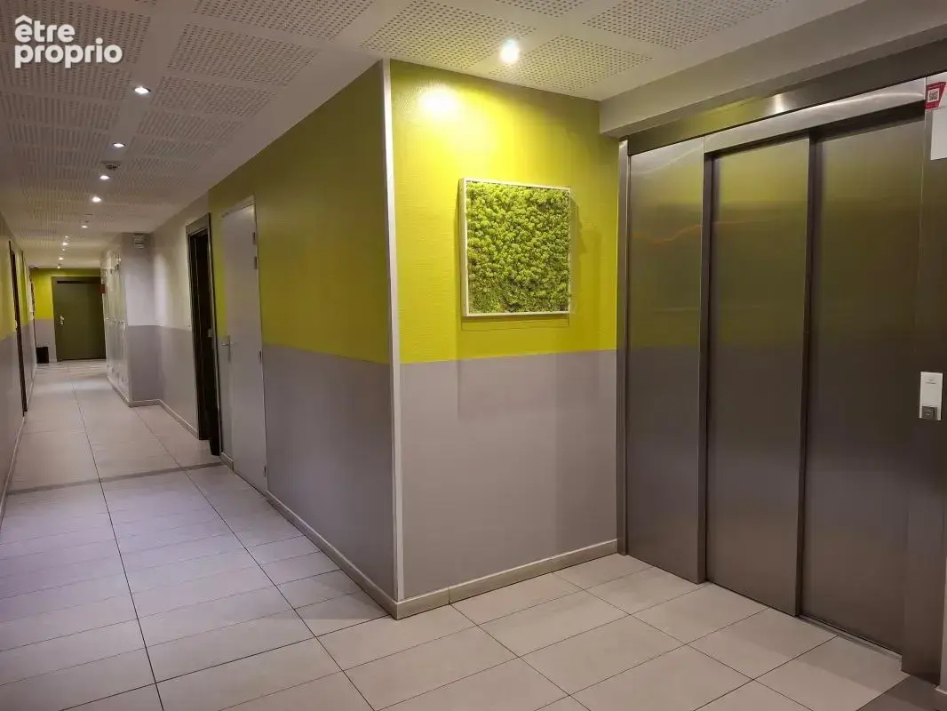 A Vendre St Fons centre T2 48 m² + garage - photo 9