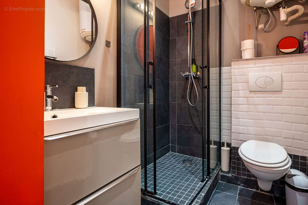 Appartement à PARIS-11E