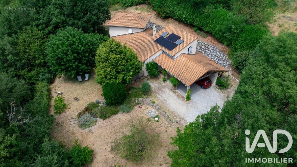 Photo 1 - Maison à VAUNAVEYS-LA-ROCHETTE