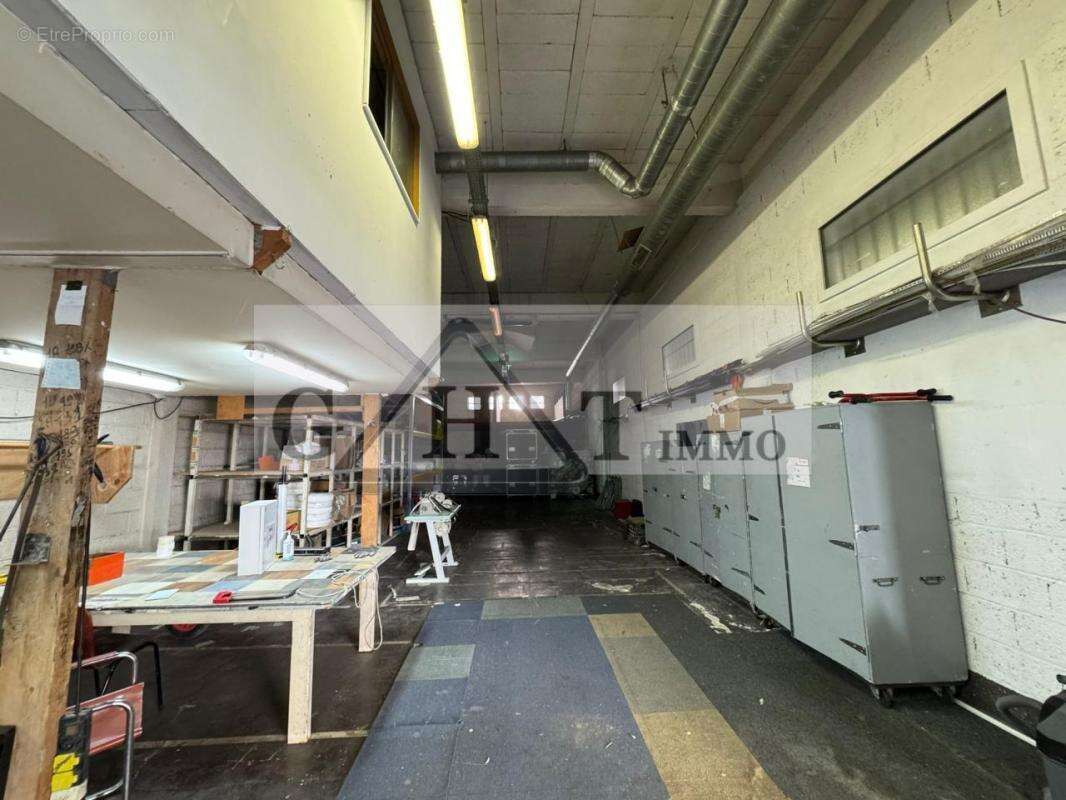 Commerce à NOISY-LE-SEC