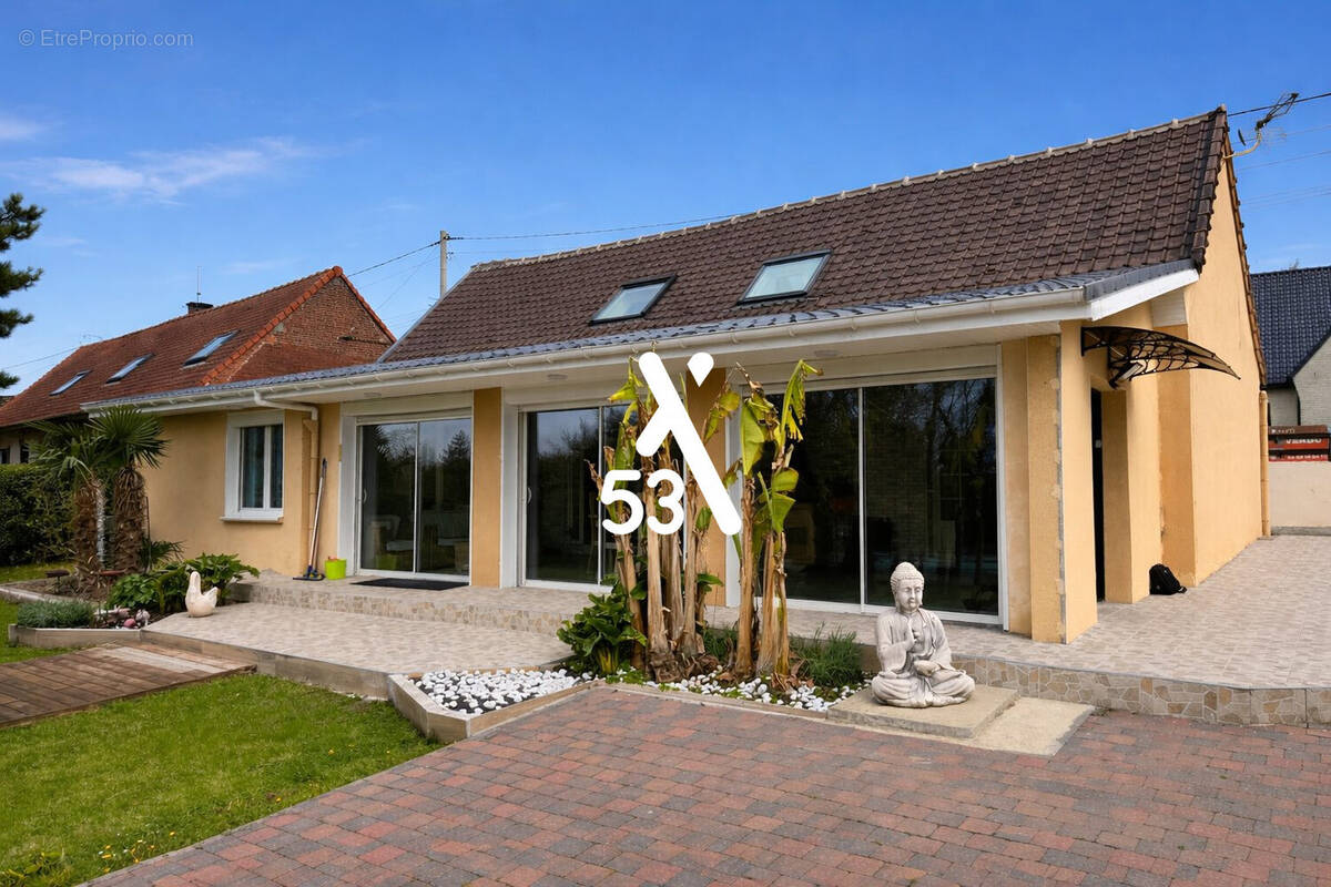 Maison à EPERLECQUES