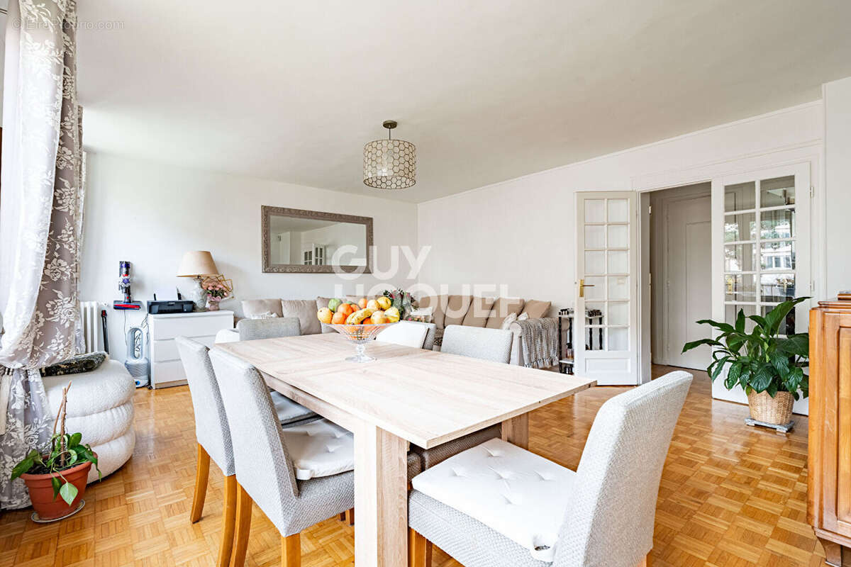 Appartement à ASNIERES-SUR-SEINE