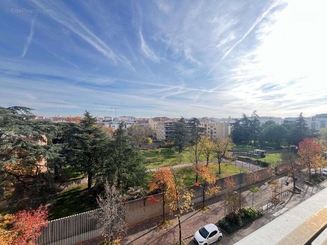 Appartement à VILLEURBANNE