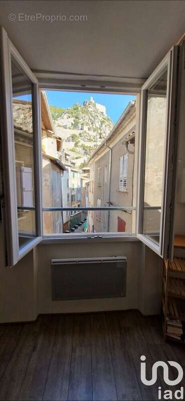 Photo 3 - Appartement à ENTREVAUX