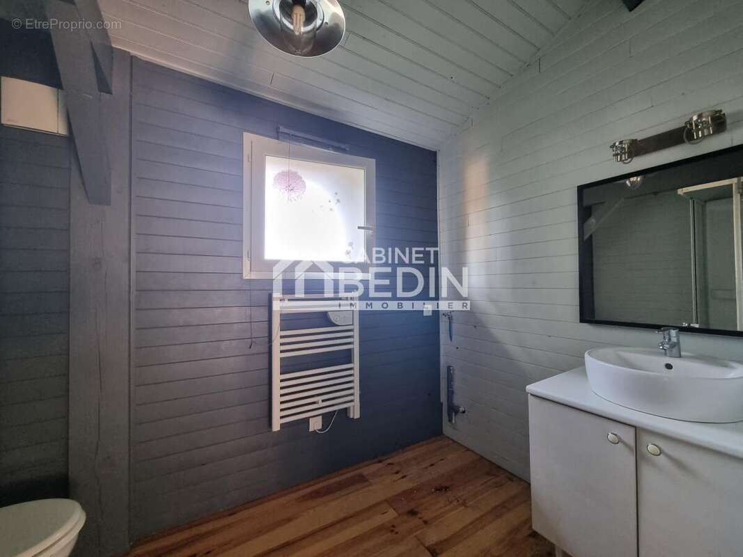 Appartement à ARES