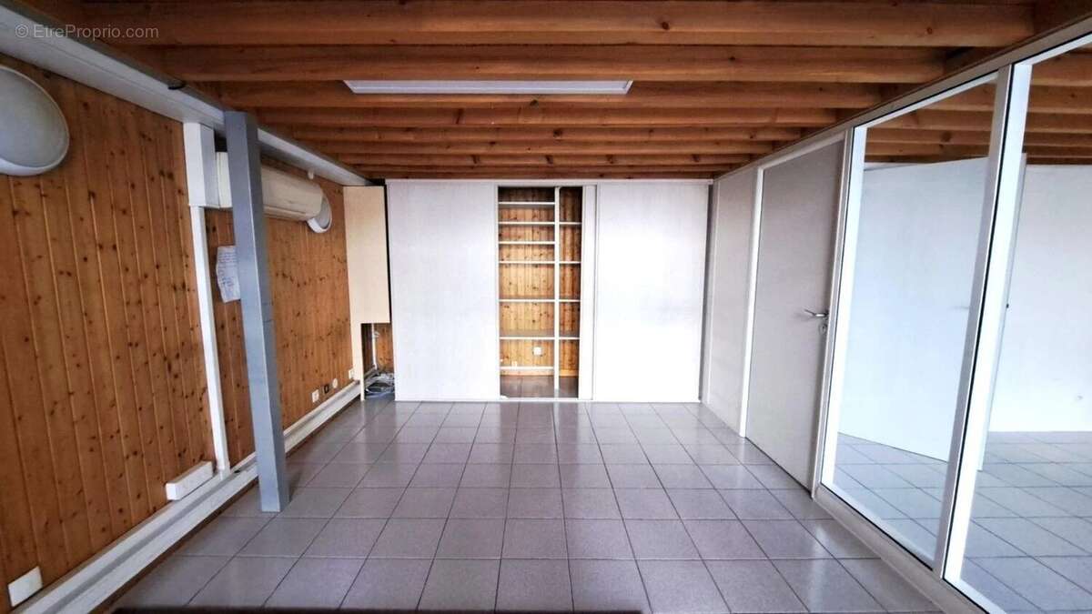 Commerce à GRENOBLE