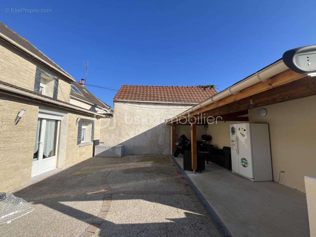 Maison à MEAUX