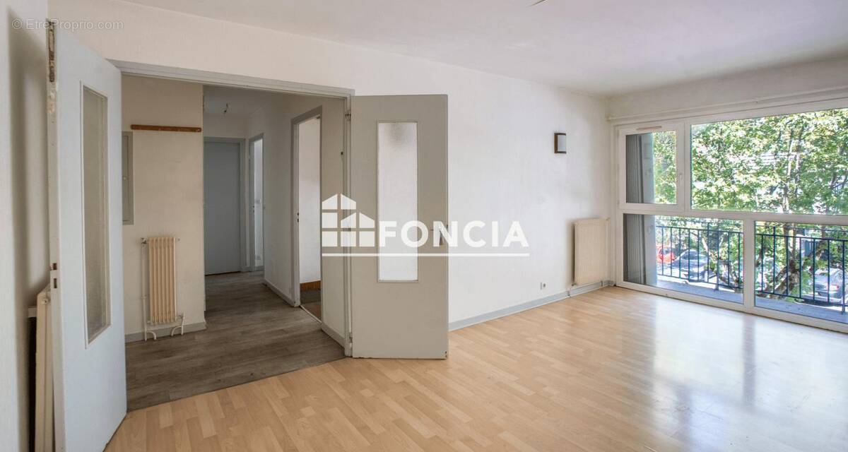 Appartement à MAUREPAS