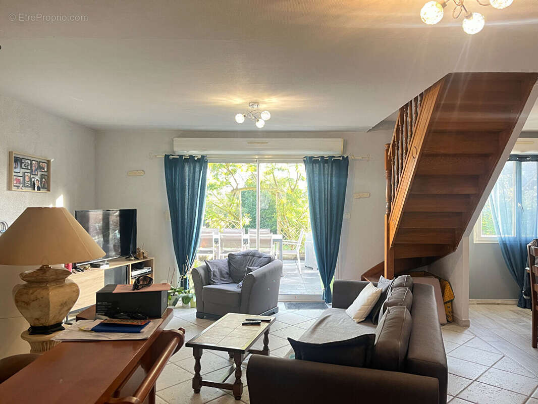 Maison à BRAIN-SUR-LONGUENEE