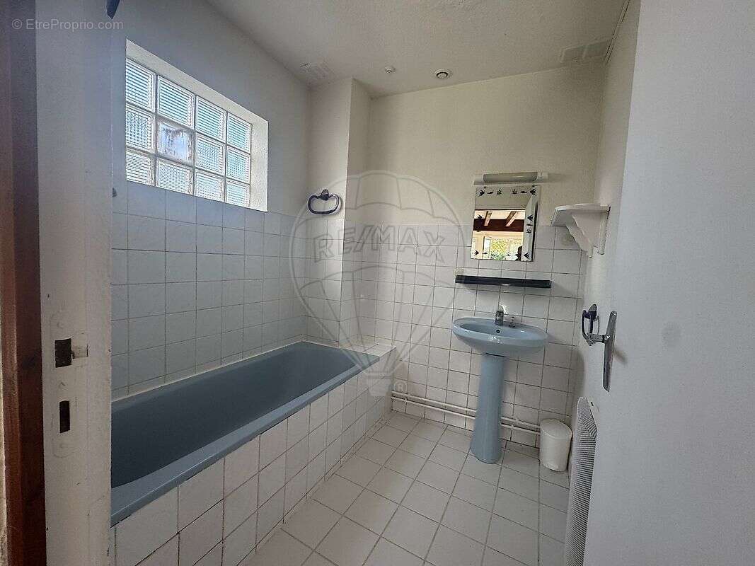 Maison à MESCHERS-SUR-GIRONDE