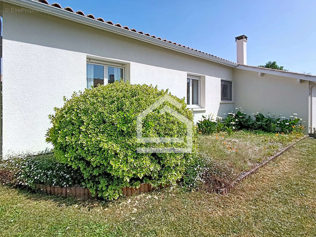 Maison à SAINT-MEDARD-EN-JALLES