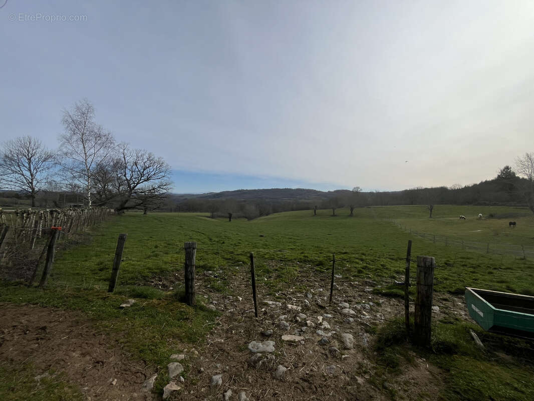 Maison à CHALVIGNAC
