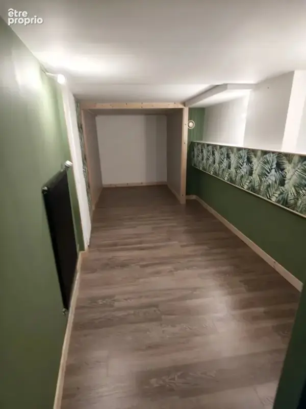Local commercial  de 95 m² - Thaon les Vosges - photo 2