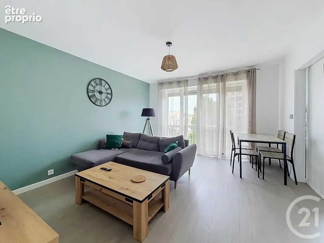 Appartement à SAINT-ANDRE-LES-VERGERS