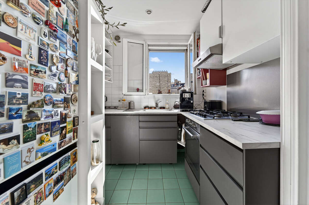 Appartement à PARIS-10E