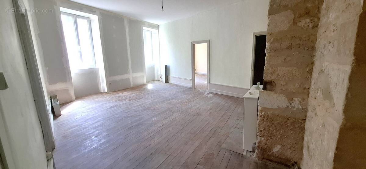 Appartement à MONTIGNAC