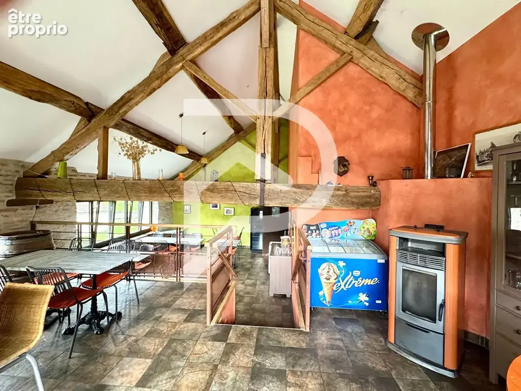 Bâtiment Atypique avec restaurant - photo 8