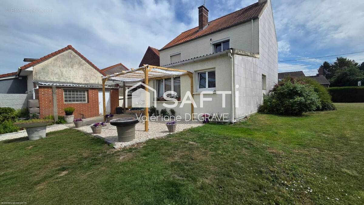 Photo 1 - Maison à COURCELLES-LES-LENS