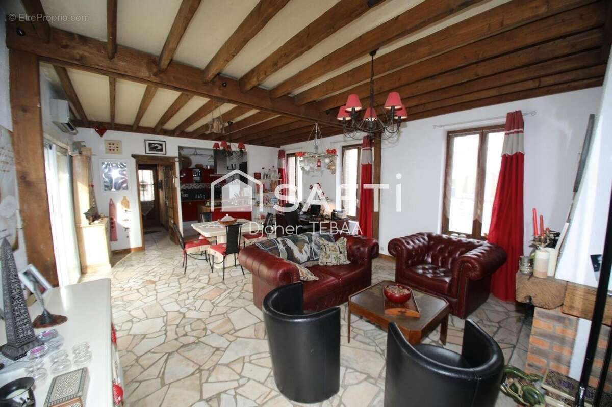 Maison 91 m² à Belhomert-Guehouville  - photo 7