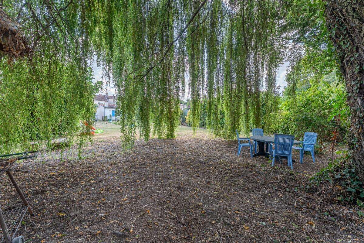Maison à SAINT-JEAN-D&#039;ANGELY