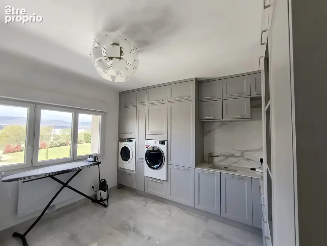 Etoile. maison de famille de 270 m2. renovee en totalite. modulable. parc clos de 5030 m2 - photo 20