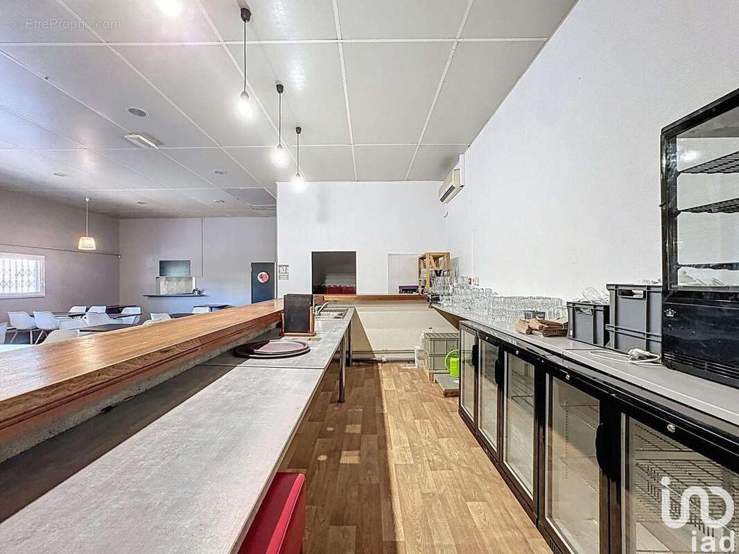 Photo 4 - Commerce à PEZENAS